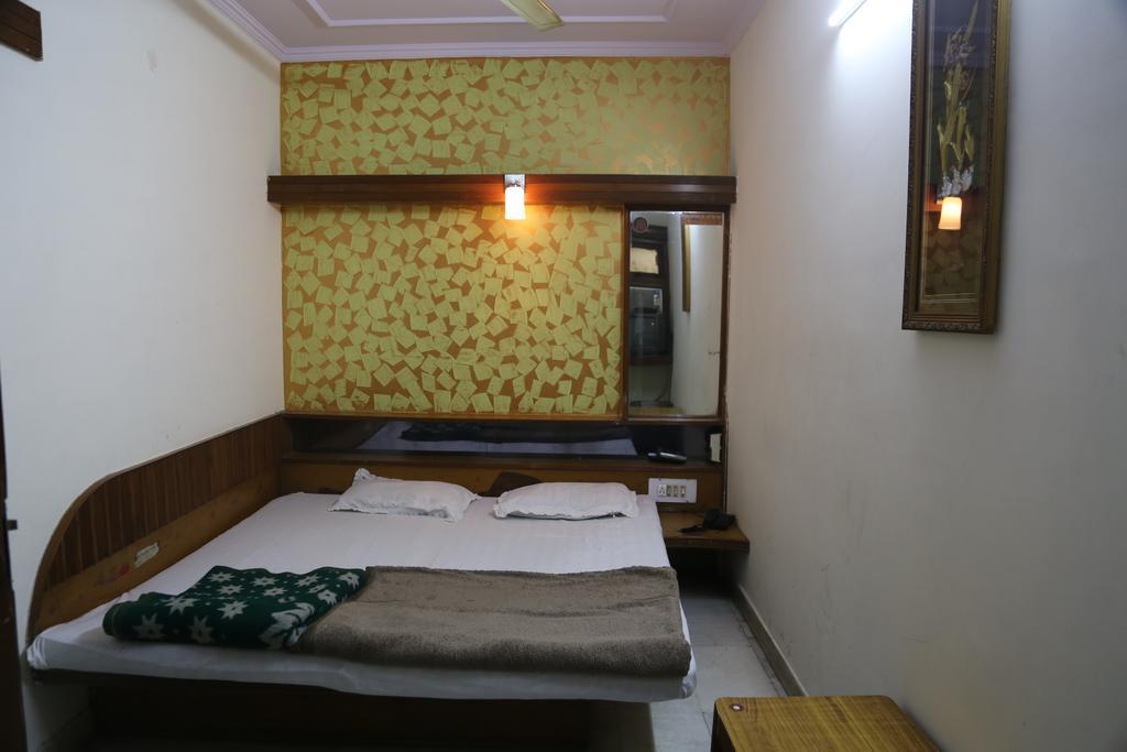 Yes Please Guest House New Delhi Exterior photo